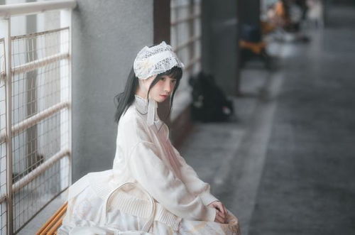  短剧世上无人再似她全集观看--第1张