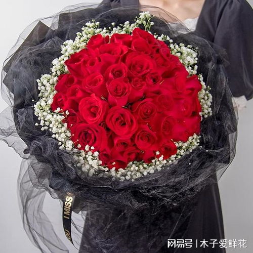  ，33朵红玫瑰花的神秘含义--第1张