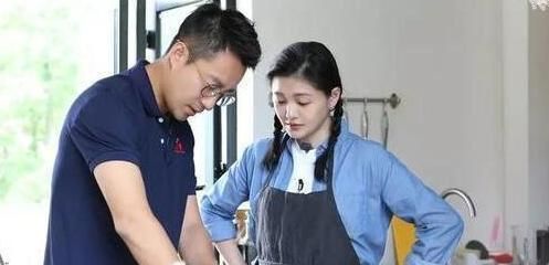  短剧纪先生又不肯离婚了全集观看--第1张