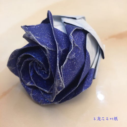  蓝色妖姬多少钱一套——了解市场行情，选择最适合你的花束，蓝色妖姬花束市场行情，了解价格，选择最适合你的花束--第1张