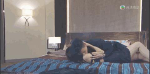  短剧她携大佬狂虐渣男渣女全集观看，精彩绝伦！--第1张