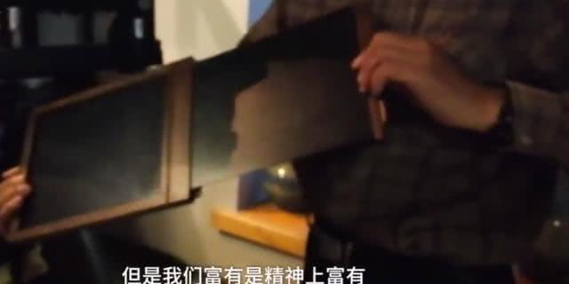  短剧，一条丝袜引发的血案全集观看，血案揭秘，丝袜背后的真相--第1张