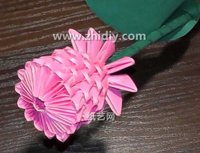 玫瑰花折纸视频教程，玫瑰折纸教程，教你折出一朵美丽的玫瑰花--第1张