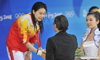  短剧离婚后沈总满世界追妻全集观看，离婚后沈总满世界追妻全集在线观看，沈总追妻记--第1张