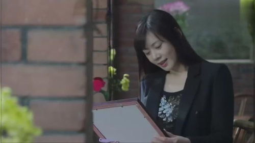 短剧下山后美女总裁爱上我全集观看--第1张