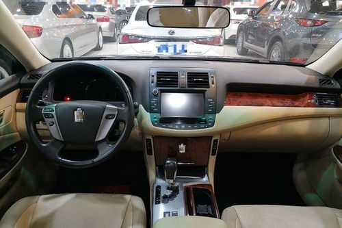 2012款皇冠二手车价格_2012皇冠25l二手皇冠--第1张