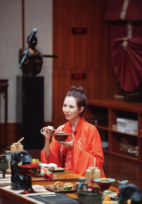  短剧凤求凰中，我的老婆是女帝杨洁李可馨全集观看--第1张