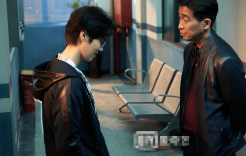  短剧黑月光她回来了总裁在劫难逃全集观看--第1张