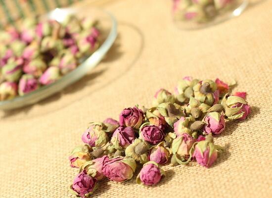  玫瑰花茶的副作用与禁忌，玫瑰花茶的饮用注意事项与禁忌--第1张