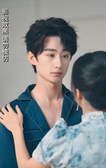  短剧天降绝色美娇妻全集观看，绝色美娇妻，老公，别来无恙全集观看--第1张