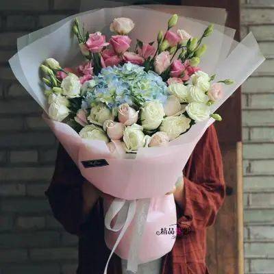 福州鲜花速递网  福州鲜花速递网——让您的爱意瞬间绽放--第1张