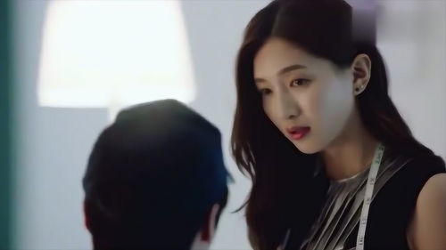 短剧傲娇美女总裁霸上我全集观看  短剧傲娇美女总裁霸上我全集观看--第1张