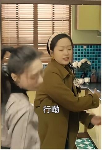 短剧顾总为何那样全集观看  短剧顾总为何那样全集观看--第1张