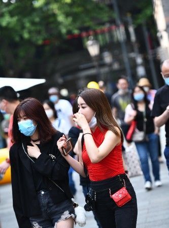 短剧下山后被众美女围殴全集观看  短剧下山后被众美女围殴全集观看--第1张