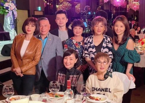 短剧冒牌千金是大厨全集观看  短剧冒牌千金是大厨全集，一场美食与喜剧的完美融合，冒牌千金是大厨全集，美食与喜剧的完美融合--第1张