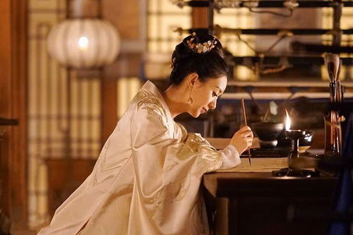 短剧崛起从穿越当保安开始穿越古代之极品家丁全集观看  穿越当保安，短剧崛起从穿越古代之极品家丁全集观看开始--第1张