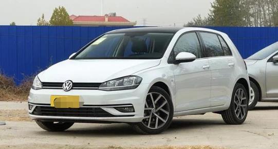 高尔夫和polo_高尔夫和polo哪个更耐用--第1张
