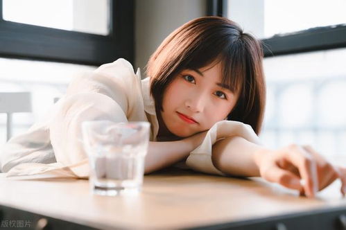她撩拨心弦免费全集资讯  她撩拨心弦，免费全集资讯--第1张