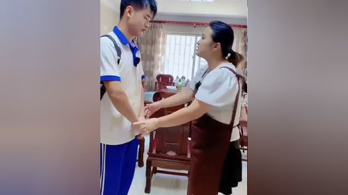 爱你妈妈短剧在线观看全集  爱你妈妈短剧在线观看全集--第1张