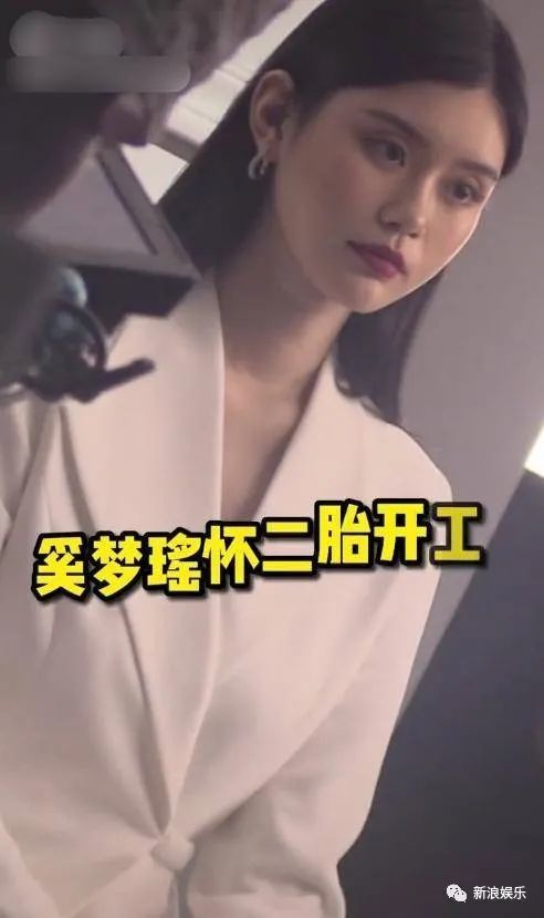 被疯批少爷宠上天短剧在线观看  被疯批少爷宠上天短剧在线观看，被疯批少爷宠上天，短剧在线观看--第1张