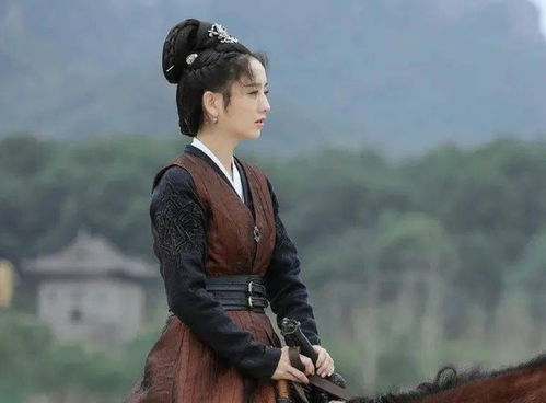战神将军给女总裁当保镖短剧在线观看  战神将军给女总裁当保镖短剧在线观看，战神将军给女总裁当保镖在线观看，总裁保镖的传奇故事--第1张