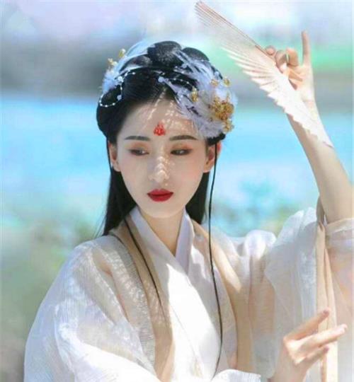 穿越才女第一人短剧在线观看  穿越才女第一人短剧在线观看--第1张
