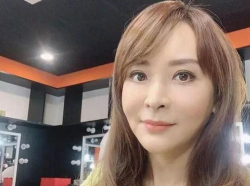 离婚后她怀了帝国总裁的崽穿越双宝我替妈咪牵红线短剧在线免费观看全集  ，穿越双宝，我替妈咪牵红线，穿越双宝，我替妈咪牵红线，离婚后她怀了帝国总裁的崽--第1张