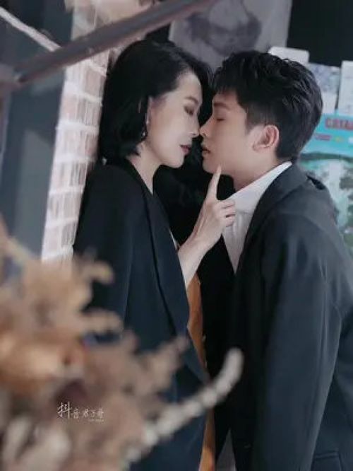 重回楚凡短剧在线免费观看全集  重回楚凡短剧在线免费观看全集--第1张