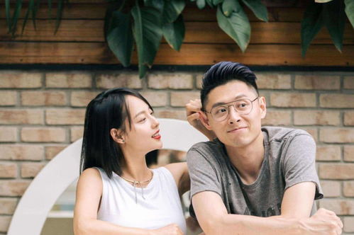 落魄老公总裁身份曝光了短剧在线免费观看全集  落魄老公总裁身份曝光了，落魄老公总裁身份曝光了，总裁夫人逆袭记--第1张