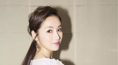 闪婚百亿女总裁短剧资讯  闪婚百亿女总裁短剧资讯，一场豪门婚姻，演绎现代爱情神话，闪婚百亿女总裁，豪门婚姻演绎现代爱情神话--第1张