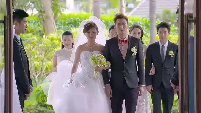 结婚当天新郎重生了结婚一百零一次短剧在线资讯  结婚当天新郎重生了，新郎重生后的一百零一次婚礼直播--第1张