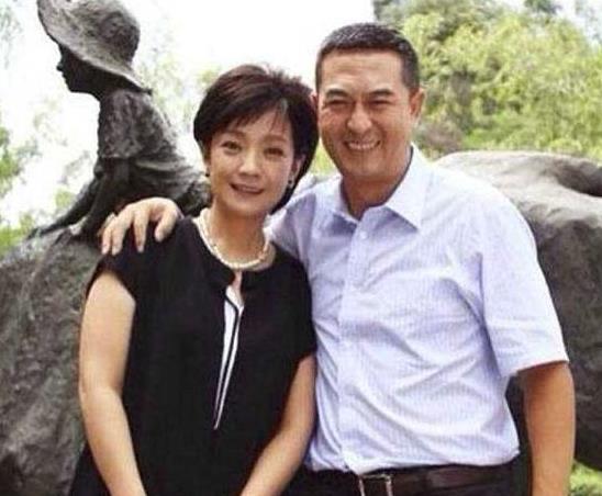 被渣后皇帝替我来虐渣捡来的老公是皇帝我的君主大人短剧在线资讯  被渣后皇帝替我来虐渣短剧在线资讯，被渣后皇帝替我来虐渣，捡来的老公是皇帝--第1张