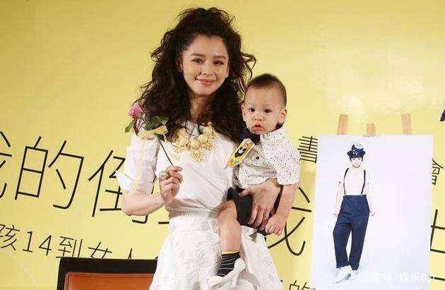 萌宝来袭大佬妈咪不好惹短剧免费资讯  萌宝来袭大佬妈咪不好惹短剧免费资讯--第1张