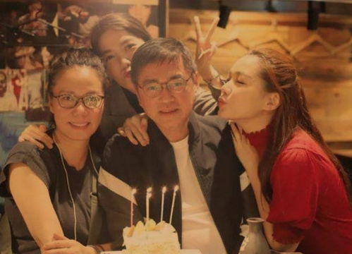 离婚后她转身收到六胎孕检单短剧免费资讯  离婚后她转身收到六胎孕检单短剧免费资讯，离婚后她转身收到六胎孕检单，离婚后的意外惊喜--第1张