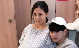 离婚后前妻曝光了她的豪门身份长篇短剧免费资讯  离婚后前妻曝光了她的豪门身份长篇短剧免费资讯，离婚后前妻曝光了她的豪门身份，离婚后的故事与前妻的惊人身份--第1张
