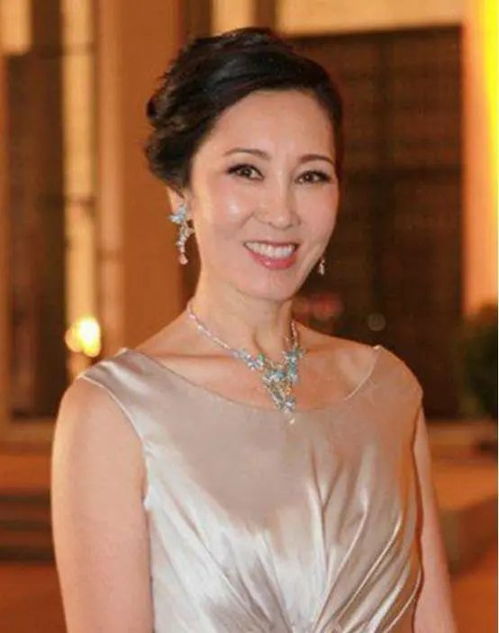  崛起之我妈是首富热播短剧资讯，崛起之我妈是首富，热播短剧的最新动态--第1张