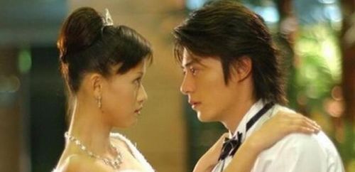夫妻三年老婆不识真面目苍穹之上短剧最新资讯 夫妻三年之痛--第1张