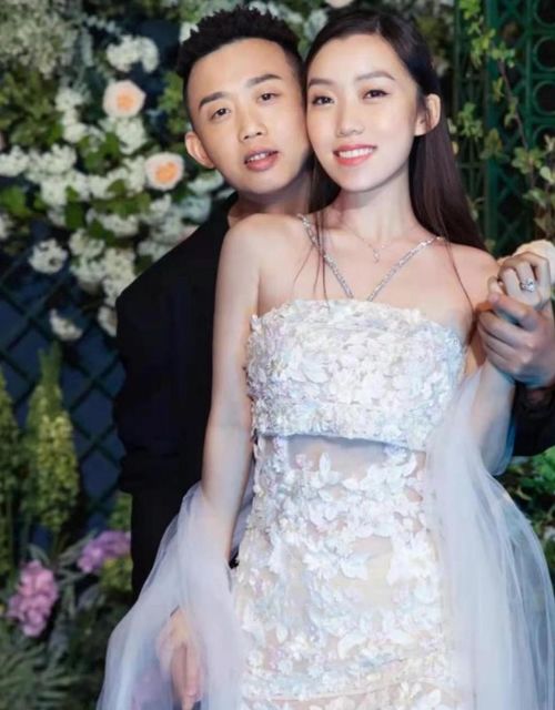 霸总妻子的逆袭短剧剧情资讯 霸总妻子的逆袭短剧剧情资讯在线观看--第1张