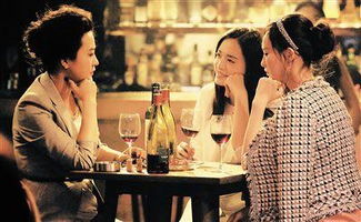 ，亿万富翁的短剧剧情，为女人花钱，我成为了亿万富翁--第1张