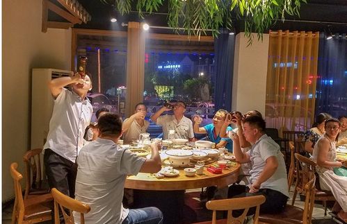 和朋友的顿聚餐长篇短剧剧情资讯 和朋友聚餐的简短说说2020流行的话--第1张