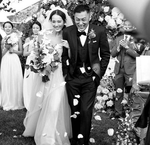 萌宝来袭高冷爹地宠妻超甜带崽闪婚，历总儿女双全--第1张