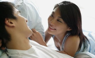 闪婚第二天,她发现自己的老公竟成了公司的新总裁 闪婚后发现老公是隐藏富豪短剧全集剧情信息大全--第1张