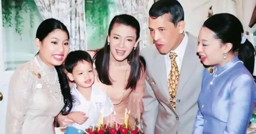 穿书后我在节目 穿书后我在后宫当宠妃热播短剧全集剧情在线观看--第1张