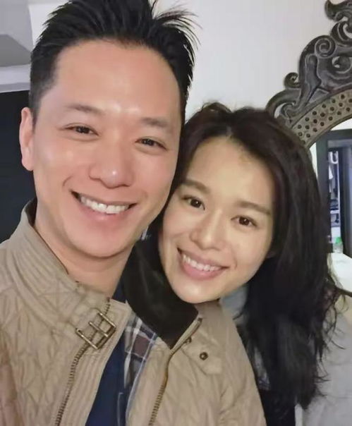 离婚后她亿万身价曝光，转身嫁给了千亿总裁热播短剧在线观看，人生翻盘，华丽转身--第1张