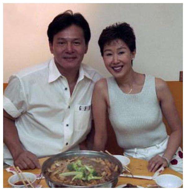 离婚后的复仇，我让渣男倾家荡产--第1张