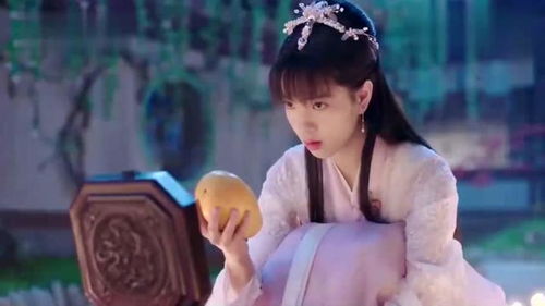 王妃王爷回来了还带回一名女子 王妃携子归来，王爷宠翻了！长篇短剧在线观看平台--第1张