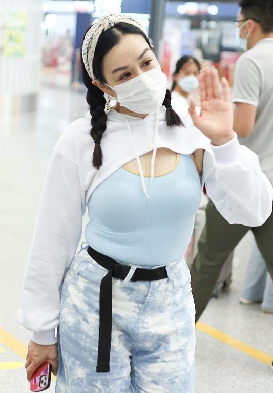 《一胎双宝,妈咪你马甲掉了》 一胎双宝妈咪你马甲又掉了短剧一口气看完--第1张