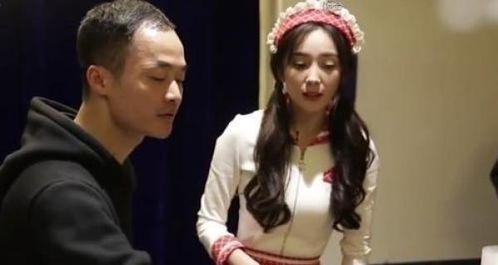 离婚后我嫁给了大佬小叔的万人迷生活--第1张