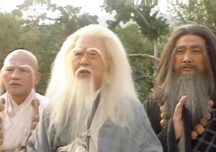 女魔头死后成了修真派团宠，女魔头修炼魔功，短剧剧情引人入胜--第1张
