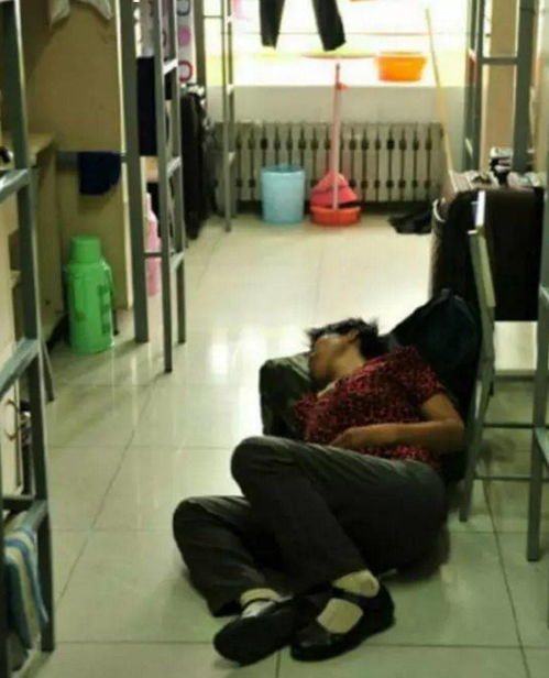离婚后我首富的身份曝光了！离婚短剧全集在线观看资讯--第1张